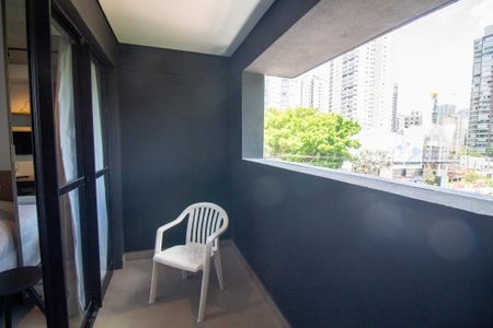 Studio para alugar com 30m², 1 quarto e sem vagaVaranda