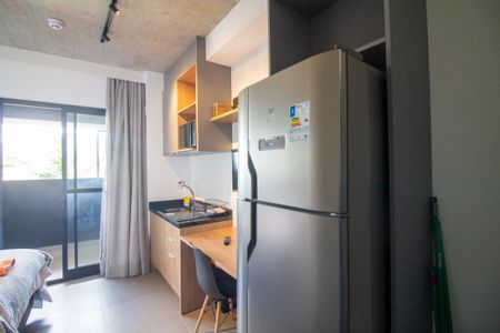 Cozinha de kitnet/studio para alugar com 1 quarto, 30m² em Cidade Monções, São Paulo