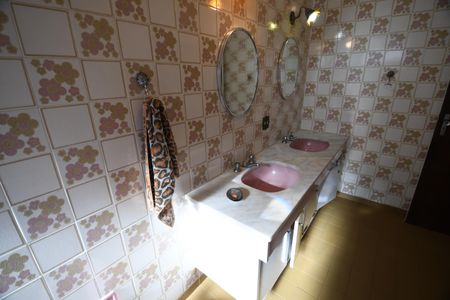 Casa à venda com 540m², 4 quartos e 4 vagasBanheiro Social