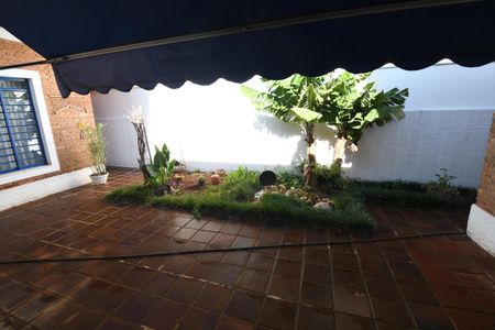 Casa à venda com 540m², 4 quartos e 4 vagasSala 2 - Vista