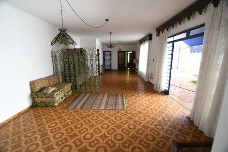 Casa à venda com 540m², 4 quartos e 4 vagasSala 2