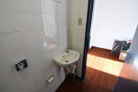 Casa à venda com 540m², 4 quartos e 4 vagasBanheiro de serviço