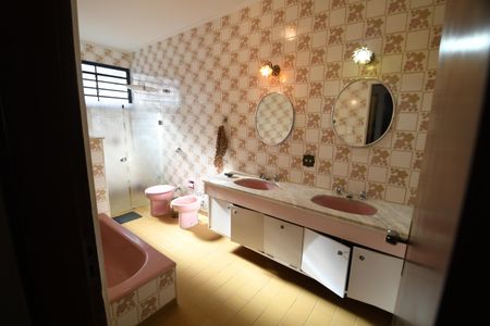 Casa à venda com 540m², 4 quartos e 4 vagasBanheiro Social