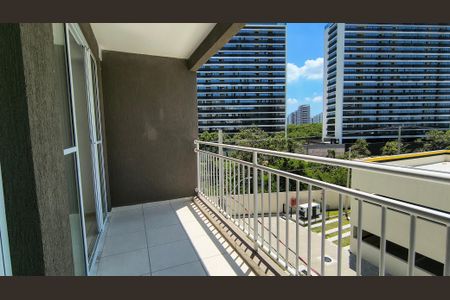 Varanda de apartamento à venda com 3 quartos, 60m² em Barra Olímpica, Rio de Janeiro