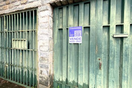 Casa à venda com 360m², 3 quartos e 4 vagasPlaca