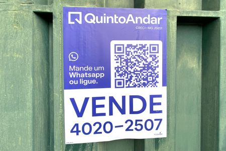 Casa à venda com 360m², 3 quartos e 4 vagasPlaca