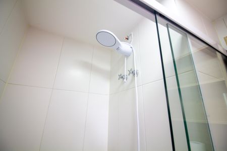 Banheiro de kitnet/studio à venda com 1 quarto, 28m² em Cidade Monções, São Paulo