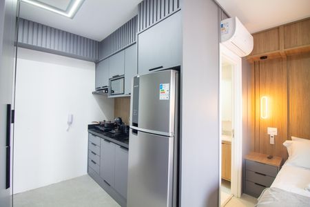 Studio à venda com 28m², 1 quarto e sem vaga Studio à venda com 28m², 1 quarto e sem vagaCozinha