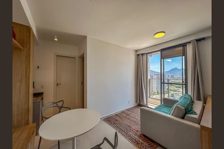 Apartamento para alugar com 32m², 1 quarto e sem vaga