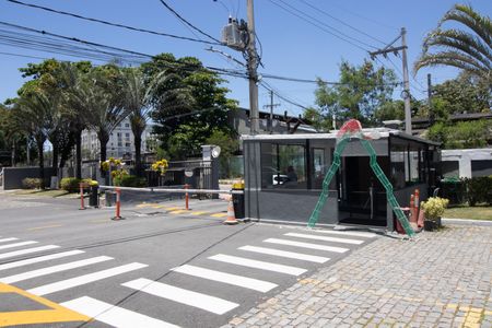 Apartamento para alugar com 55m², 2 quartos e 1 vaga Apartamento para alugar com 55m², 2 quartos e 1 vagaÁrea comum - Portaria