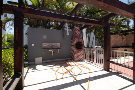 Apartamento para alugar com 55m², 2 quartos e 1 vaga Apartamento para alugar com 55m², 2 quartos e 1 vagaÁrea comum - Churrasqueira