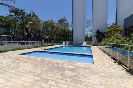 Apartamento para alugar com 55m², 2 quartos e 1 vaga Apartamento para alugar com 55m², 2 quartos e 1 vagaÁrea comum - Piscina