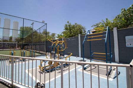 Apartamento para alugar com 55m², 2 quartos e 1 vaga Apartamento para alugar com 55m², 2 quartos e 1 vagaÁrea comum - Academia