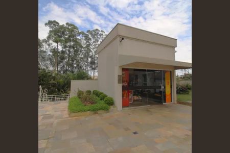 Apartamento à venda com 70m², 3 quartos e 2 vagasMini mercado