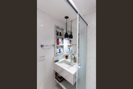 Apartamento à venda com 70m², 3 quartos e 2 vagasBanheiro Social