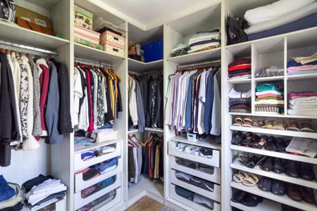 Apartamento à venda com 70m², 3 quartos e 2 vagasQuarto 2