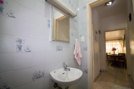 Casa à venda com 120m², 3 quartos e 2 vagas Casa à venda com 120m², 3 quartos e 2 vagasLavabo