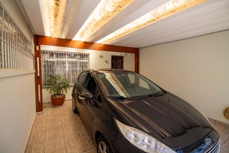Casa à venda com 120m², 3 quartos e 2 vagas Casa à venda com 120m², 3 quartos e 2 vagasGaragem