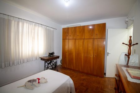 Casa à venda com 120m², 3 quartos e 2 vagas Casa à venda com 120m², 3 quartos e 2 vagasQuarto 2