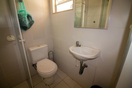 Casa à venda com 120m², 3 quartos e 2 vagas Casa à venda com 120m², 3 quartos e 2 vagasBanheiro da Suíte