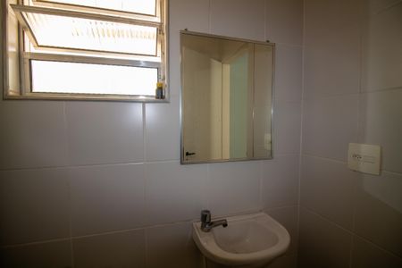 Casa à venda com 120m², 3 quartos e 2 vagas Casa à venda com 120m², 3 quartos e 2 vagasBanheiro da Suíte