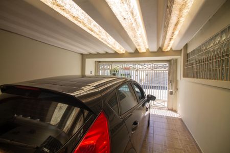 Casa à venda com 120m², 3 quartos e 2 vagas Casa à venda com 120m², 3 quartos e 2 vagasGaragem