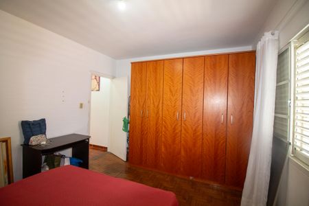 Casa à venda com 120m², 3 quartos e 2 vagas Casa à venda com 120m², 3 quartos e 2 vagasQuarto 1