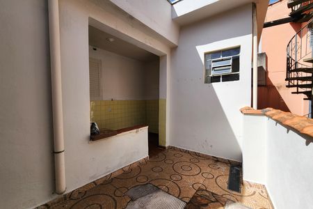 Casa à venda com 256m², 4 quartos e 2 vagasÁrea 