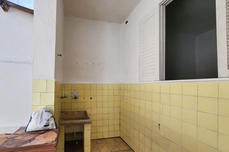 Casa à venda com 256m², 4 quartos e 2 vagasÁrea de Serviço 