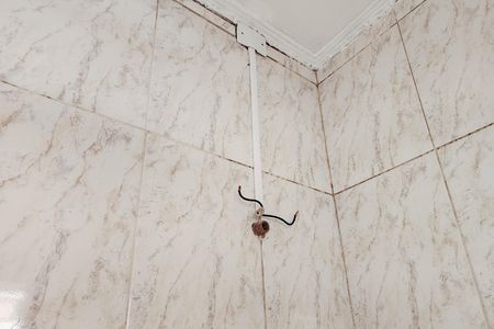 Casa à venda com 256m², 4 quartos e 2 vagasBanheiro 