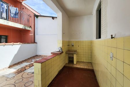 Casa à venda com 256m², 4 quartos e 2 vagasÁrea de Serviço 
