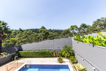 Casa de condomínio à venda com 380m², 4 quartos e 4 vagas Casa de condomínio à venda com 380m², 4 quartos e 4 vagasVista da Suíte