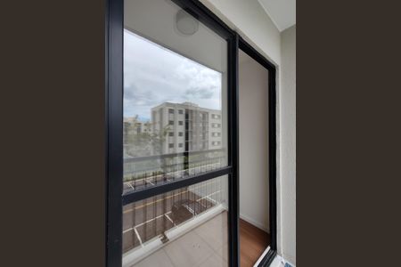 Apartamento para alugar com 45m², 2 quartos e 1 vagaVaranda