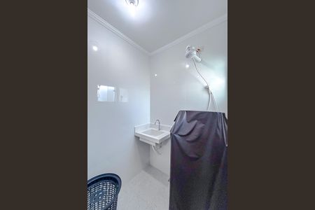 Casa de condomínio à venda com 60m², 2 quartos e 1 vagaBanheiro da Suíte 2