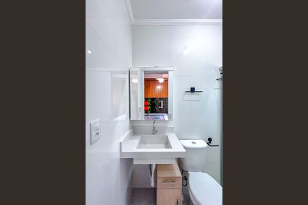 Casa de condomínio à venda com 60m², 2 quartos e 1 vagaBanheiro da Suíte 1