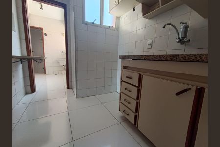 Apartamento à venda com 3 quartos, 75m² em Sagrada Família, Belo Horizonte