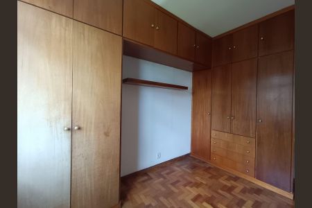 Apartamento à venda com 3 quartos, 75m² em Sagrada Família, Belo Horizonte