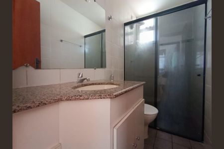 Apartamento à venda com 75m², 3 quartos e 1 vaga