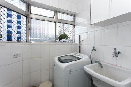 Apartamento à venda com 64m², 2 quartos e 1 vagaÁrea de Serviço