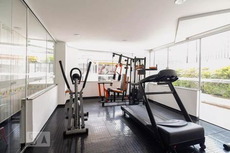 Apartamento à venda com 64m², 2 quartos e 1 vagaÁrea Comum