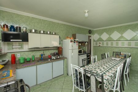 Casa à venda com 360m², 4 quartos e 5 vagasCozinha