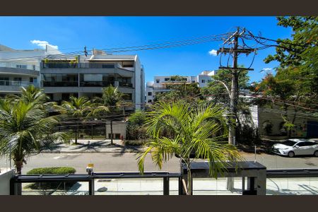 Apartamento à venda com 114m², 3 quartos e 2 vagas Apartamento à venda com 114m², 3 quartos e 2 vagasVaranda