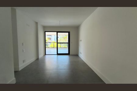 Apartamento à venda com 114m², 3 quartos e 2 vagas Apartamento à venda com 114m², 3 quartos e 2 vagasSala