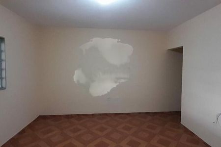 Casa à venda com 3 quartos, 178m² em Jardim das Rosas (Zona Leste I), São Paulo