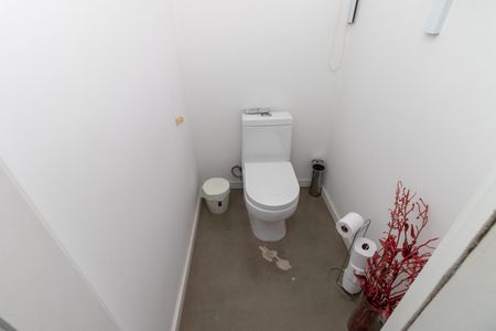 Apartamento à venda com 105m², 1 quarto e 2 vagasBanheiro da Suite