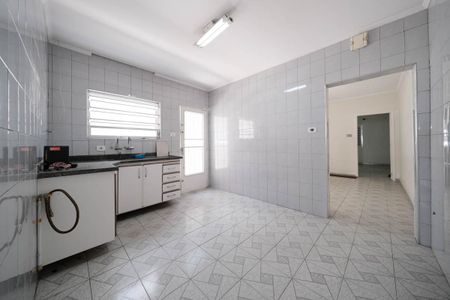 Casa para alugar com 70m², 2 quartos e 2 vagasCozinha