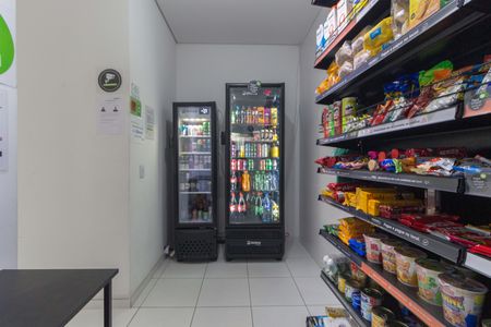 Apartamento à venda com 57m², 2 quartos e 1 vagaMini Mercado