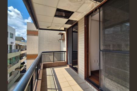 Apartamento à venda com 350m², 4 quartos e 2 vagasVaranda Suíte 2