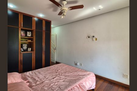 Apartamento à venda com 350m², 4 quartos e 2 vagasSuíte 3