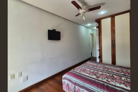 Apartamento à venda com 350m², 4 quartos e 2 vagasSuíte 2